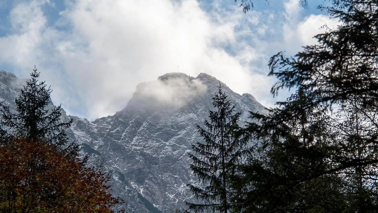 Willa Skalny Dom Zakopane 0*,  Polska
