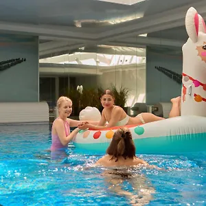 Waterlane Riverside - Spa, Pool, Gym & Parking By Downtown , Danzig Polen